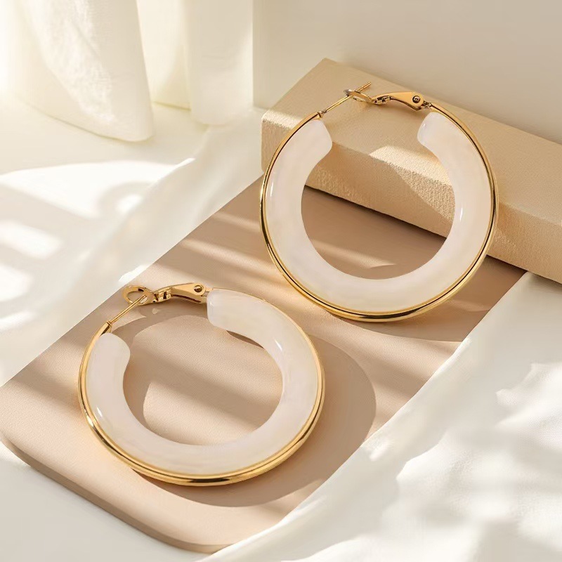 Resin large circle earrings, colorful spring earrings, versatile foreign trade cross-border women's earrings detail image 3