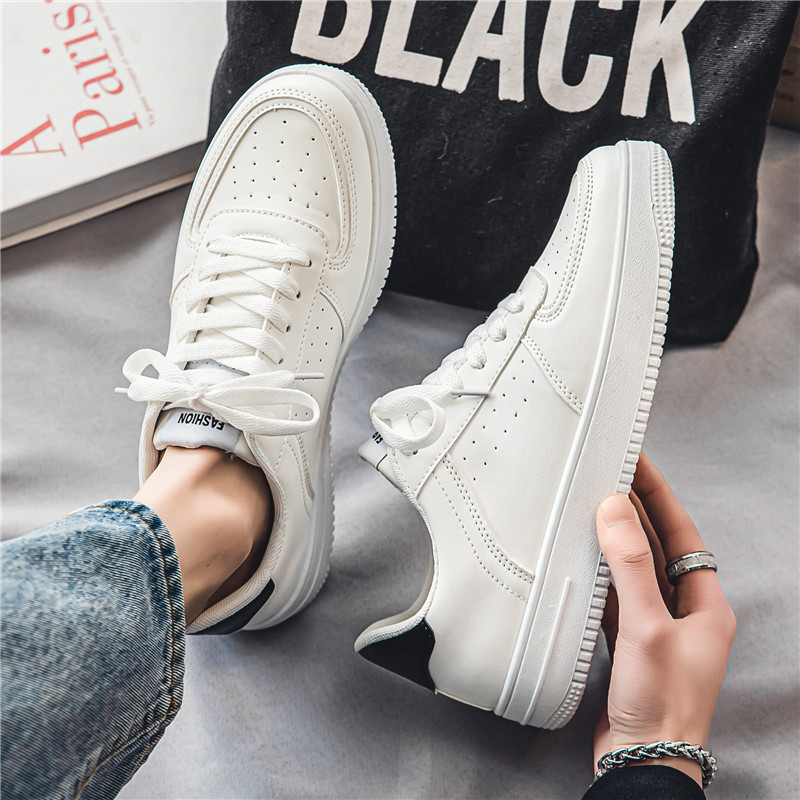 white shoes men's summer breathable youth casual versatile men's shoes 2024 new pure white sports board shoes for students undefined