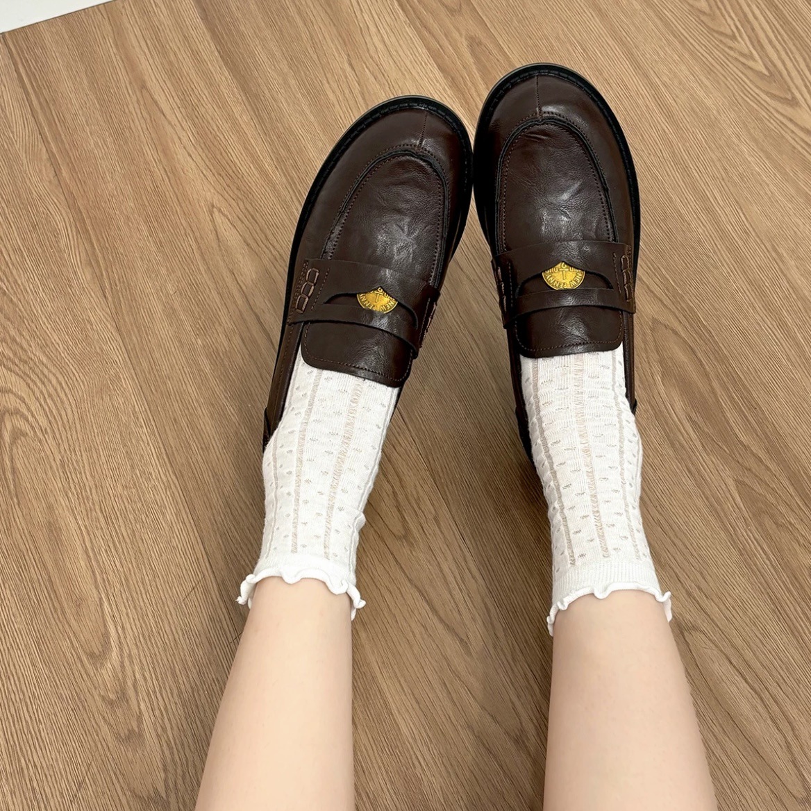 [su jia] cowhide version ~ flat loafers ~ horse leather retro rub colored small gold coin loafer shoes women's small leather shoes Application Scenario