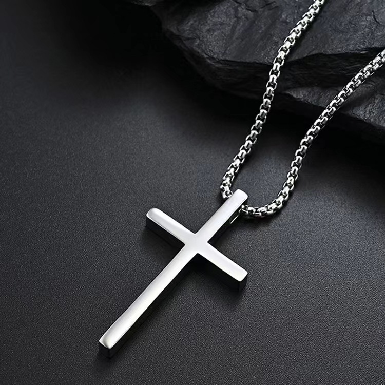 cross-border european and american new titanium steel cross necklace men's fashionable all-matching stainless steel cross pendant sweater chain accessories Specification drawing