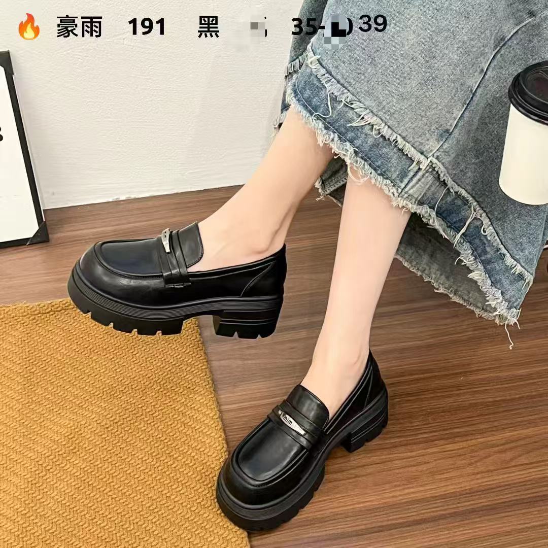 豪雨191女式单鞋小皮鞋（35-39）黑色批发