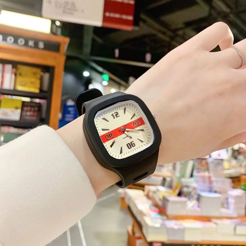 creative ins style children's watch female 2025 silicone strap primary and secondary school students exam cute waterproof children's watch Specification drawing