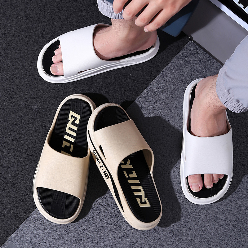 new summer slippers trendy fashionable man slippers casual soft bottom outdoor platform beach indoor slippers men wholesale Application Scenario