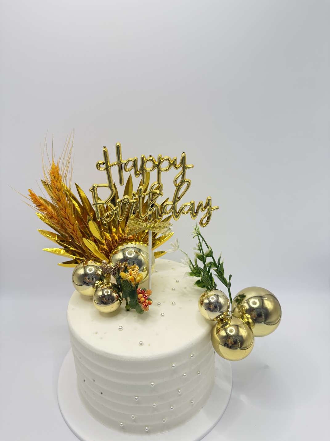Creative toy dolls, doll cakes, decorative accessories, nameplates, pickup truck sockets, decorative fun dessert items