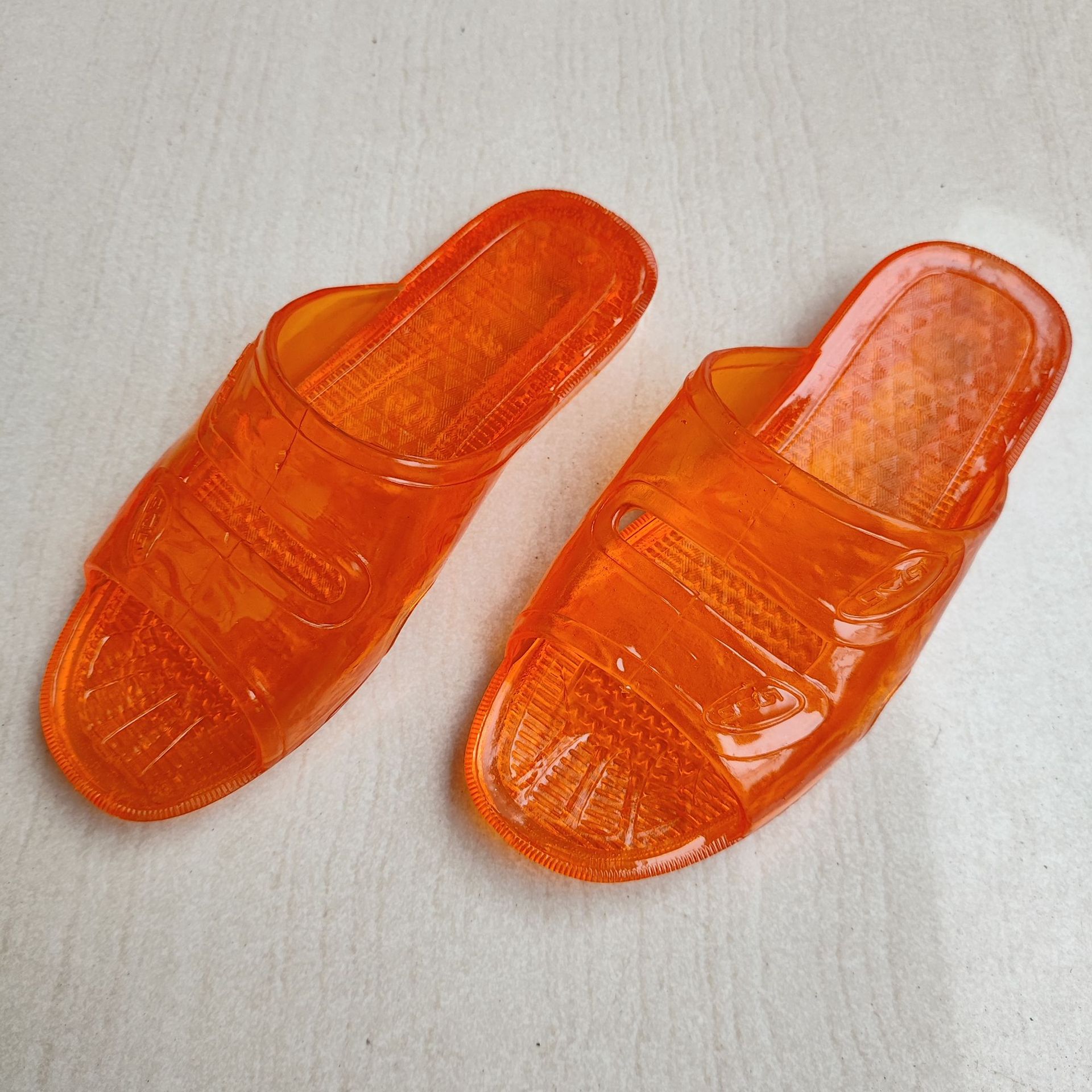 yellow tendon bottom men's slippers bathroom bathroom non-slip sandals wear-resistant pvc crystal slippers wholesale undefined