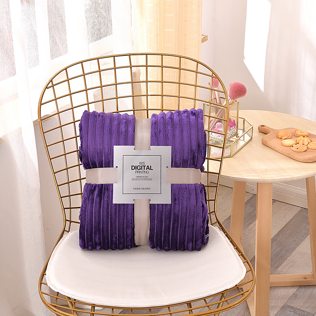 跨境外贸纯色法兰绒KS抽条毛毯办公室午睡盖毯礼品毯空调毯子详情6