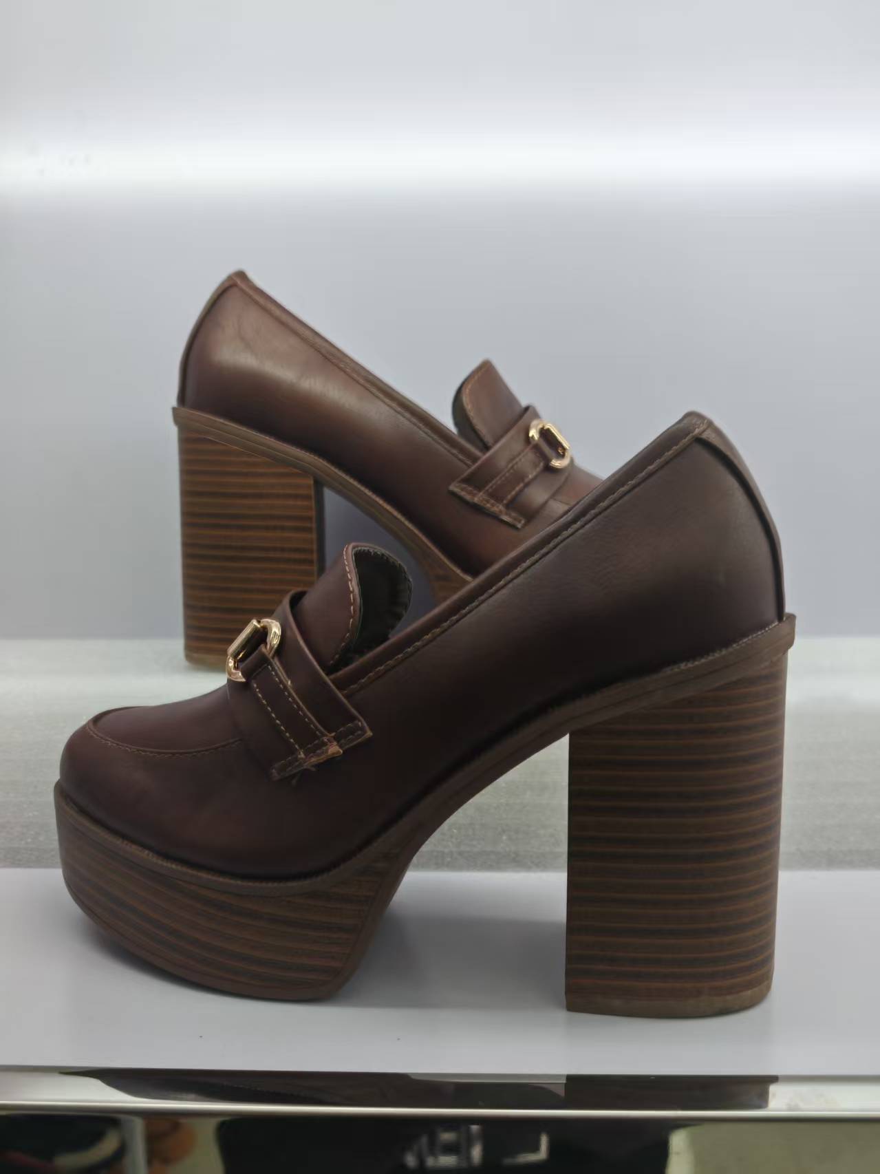 粗跟女士时装单鞋高跟鞋批发零售