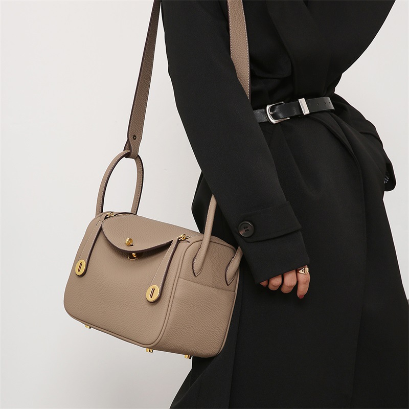 lindy bag 2025 spring and summer new pillow bag fashion trendy one-shoulder crossbody portable doctor bag for women Specification drawing