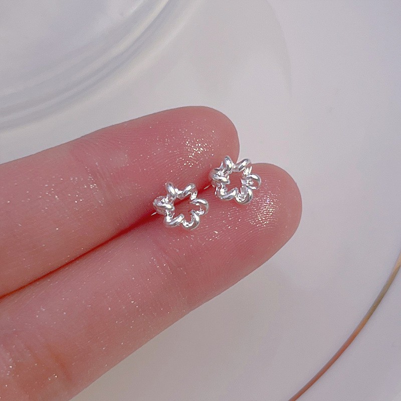 s925 silver stud earrings for women ear-caring earrings 2025 new popular special-interest design ear bone stud high-grade earrings details Picture