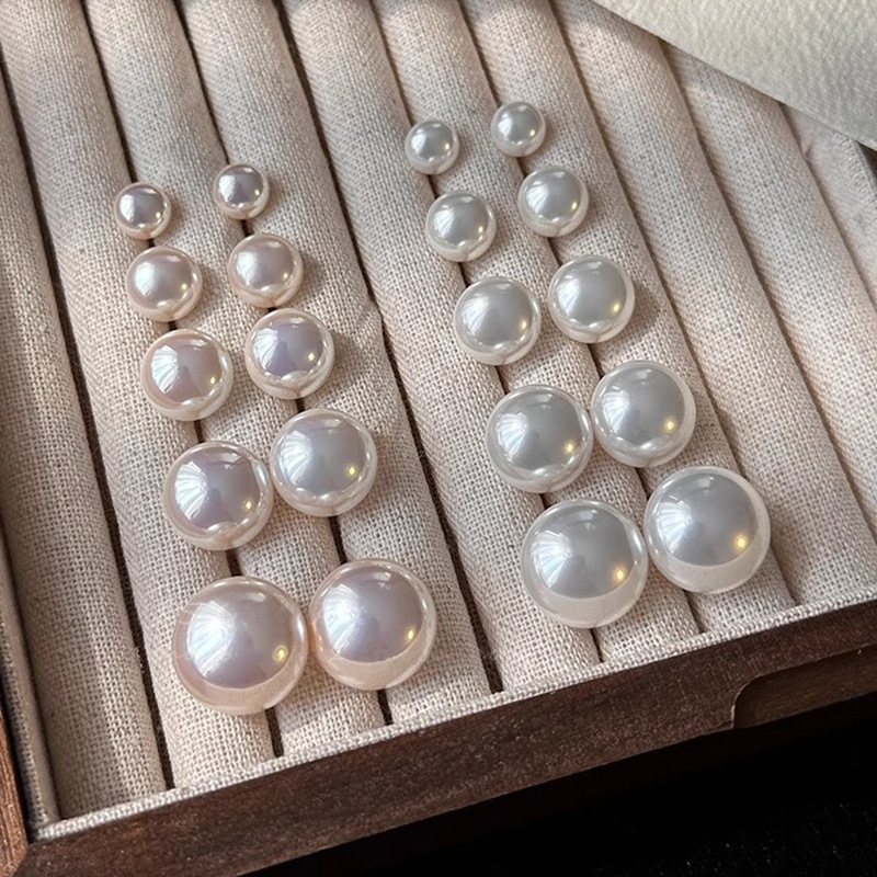 shijia bread flour light milky white pearl stud earrings female s925 sterling silver needle niche high sense all-matching new product earrings Application Scenario