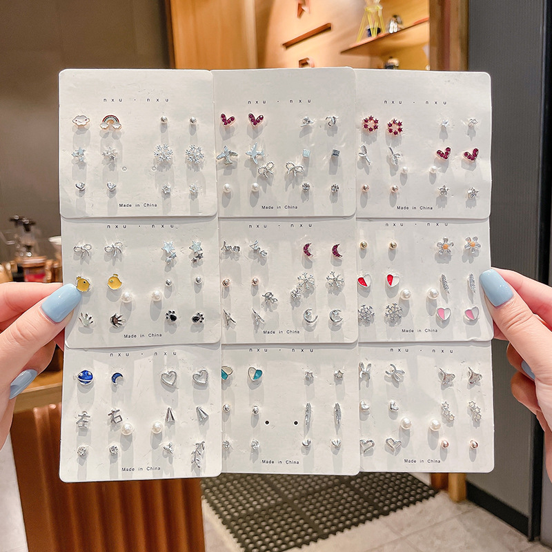 new niche earrings set simple and compact exquisite high-grade temperament baita hot selling earrings female wholesale Application Scenario