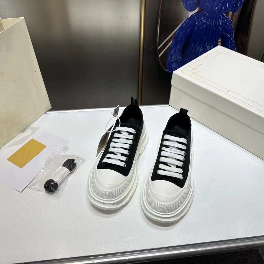 pure original mcqueen canvas shoes for women 2024 spring new muffin height increasing mcqueen platform shoes all-match lace-up white shoes undefined