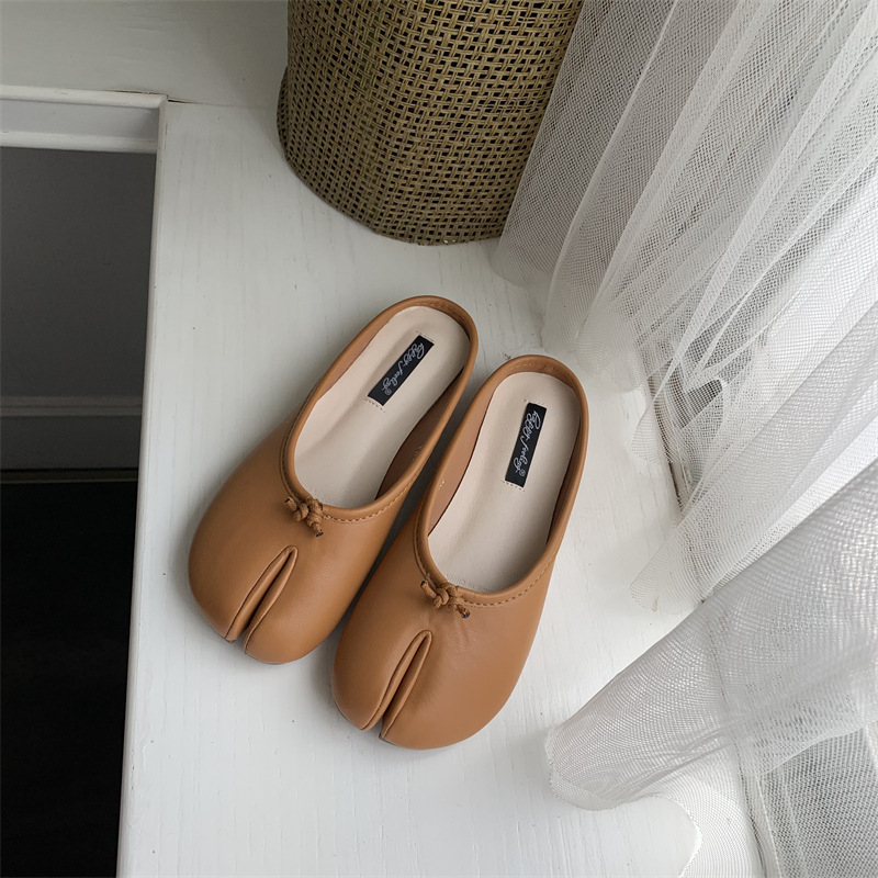 gommino women's shoes 2025 new summer split toe tabi shoes toe lazy horseshoe flat pumps autumn shoes undefined