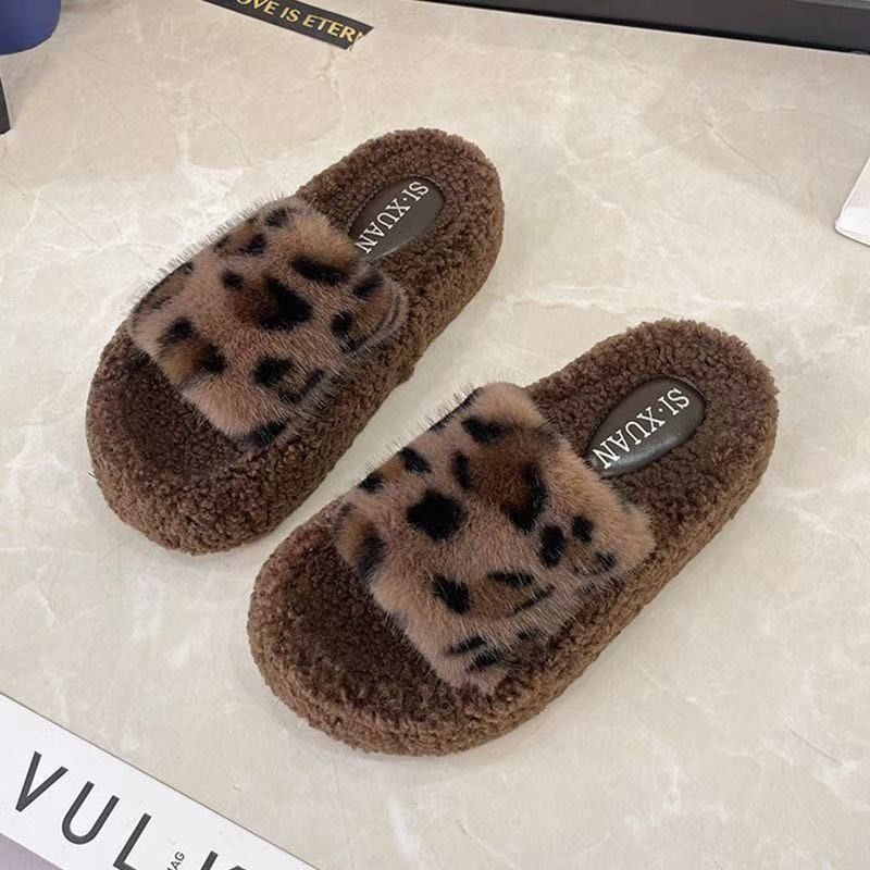 boken leopard print fluffy slippers women's outer wear 2025 new autumn and winter drooping feeling soft bottom high-grade feeling plush cotton slippers details Picture
