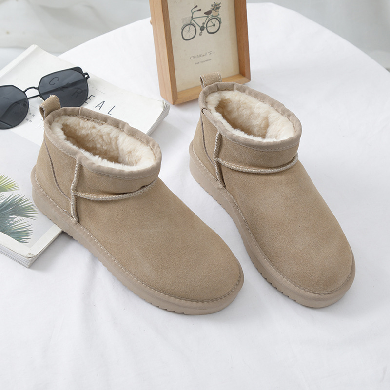 mini snow boots for women 2025 new winter velvet thermal non-slip short tube slip-on bread cotton shoes student fashion undefined