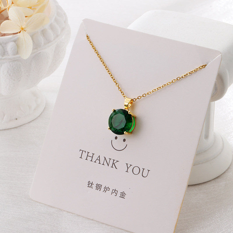 all-match light luxury titanium steel necklace for women special-interest design non-fading pendant high-grade new wear simple clavicle chain details Picture