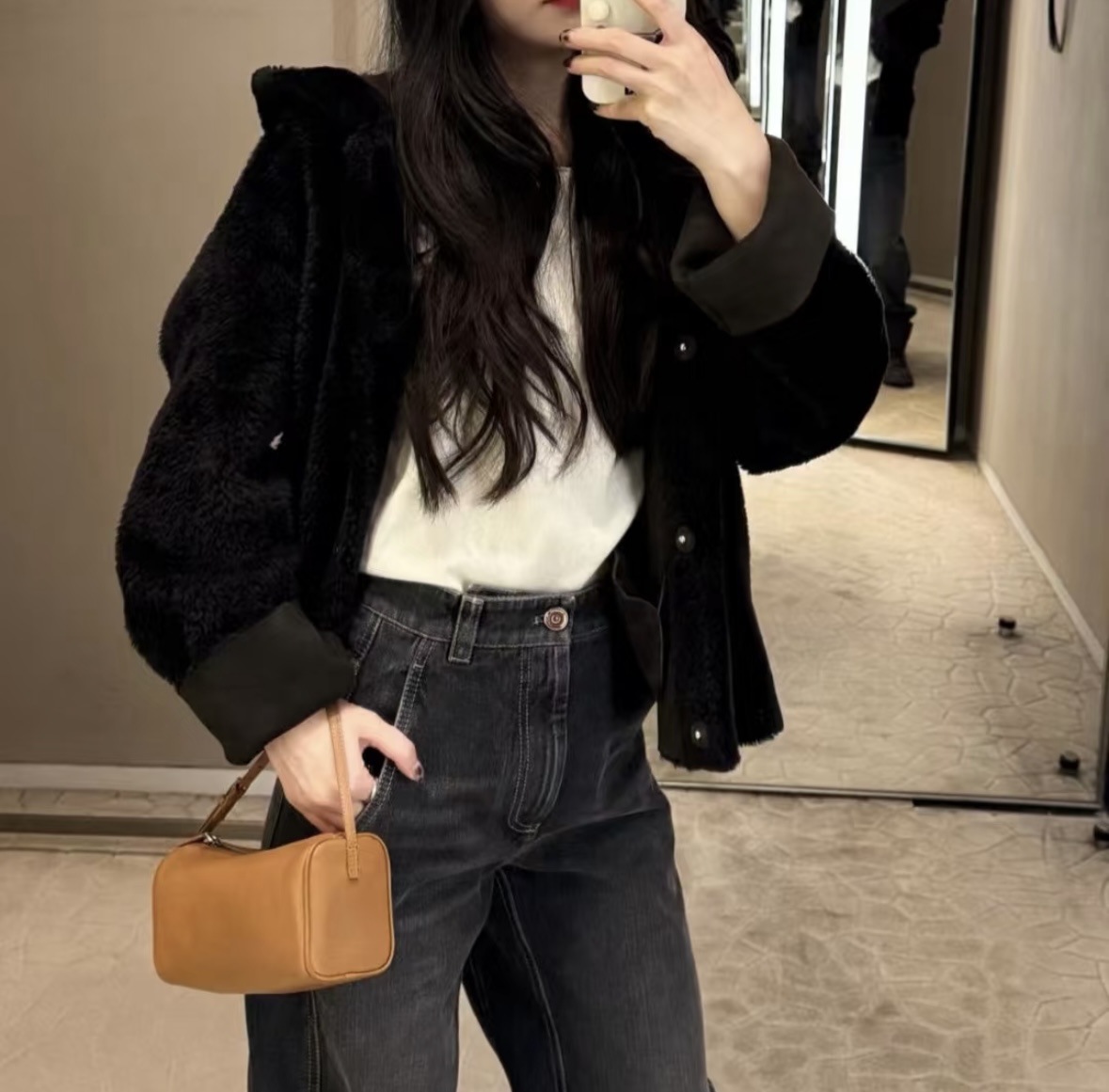 niche row pen holder bag suede leather underarm bag 90s bag mini square pouch leather handbag pencil box Application Scenario