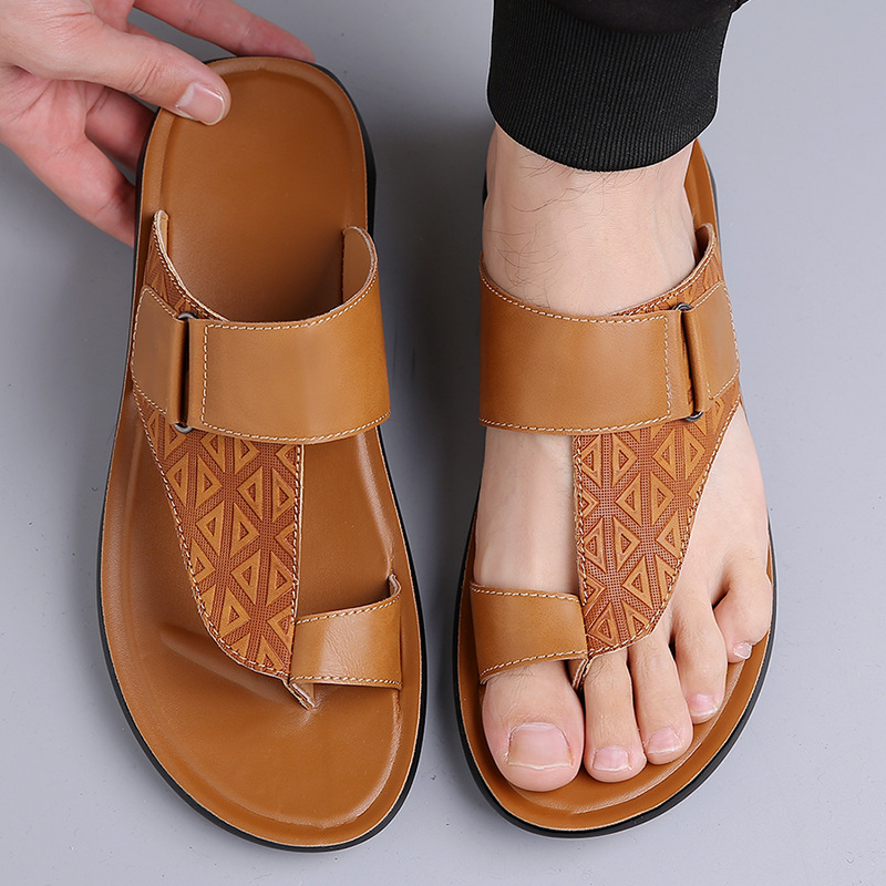 2025 summer new temu men's leather sandals large size fashion all-match simple youth men's beach shoes slippers Item Picture