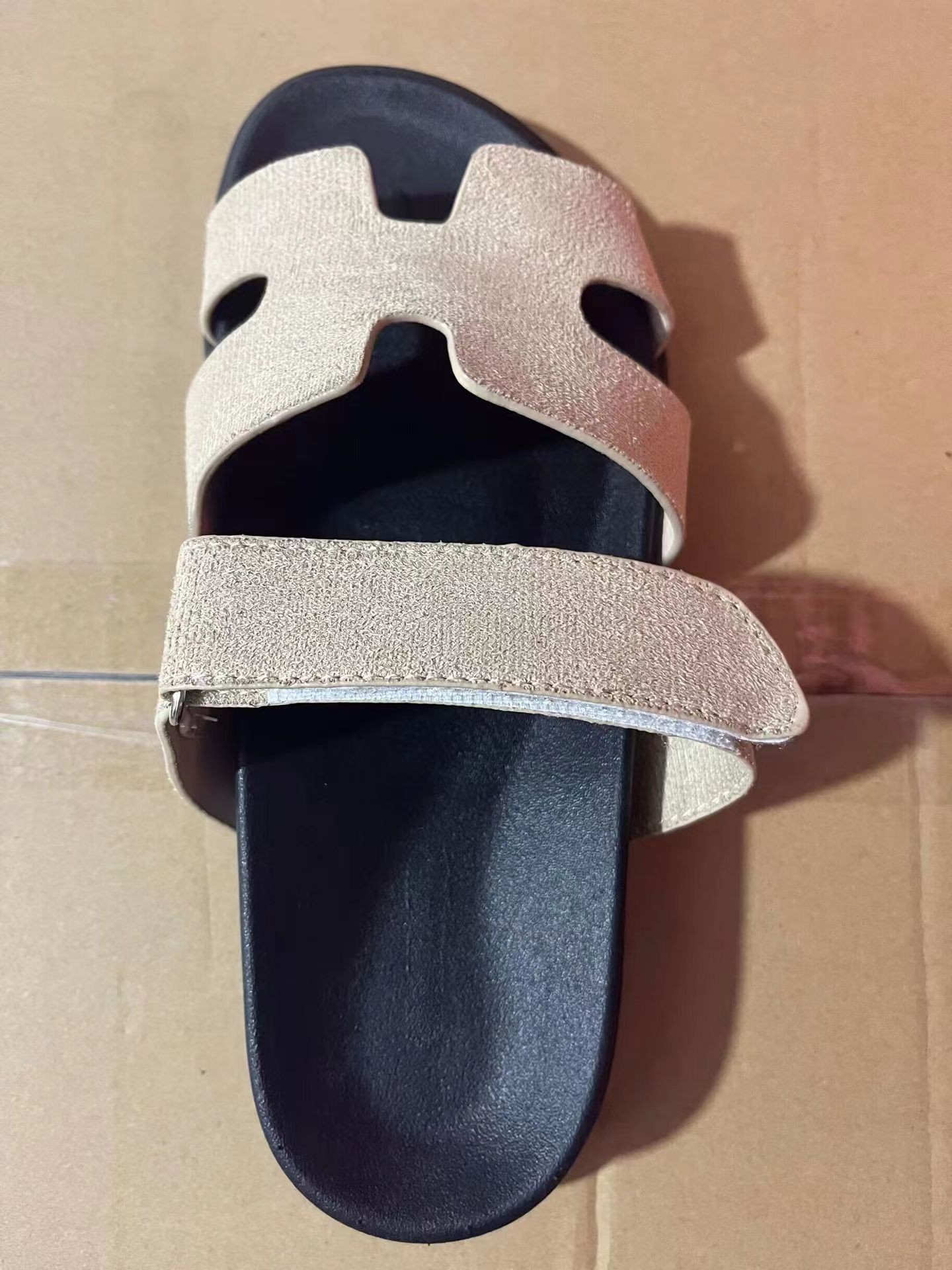 24 summer new slippers women's foreign trade large size all-match thick bottom velcro solid color european and american leisure sandals for women Specification drawing