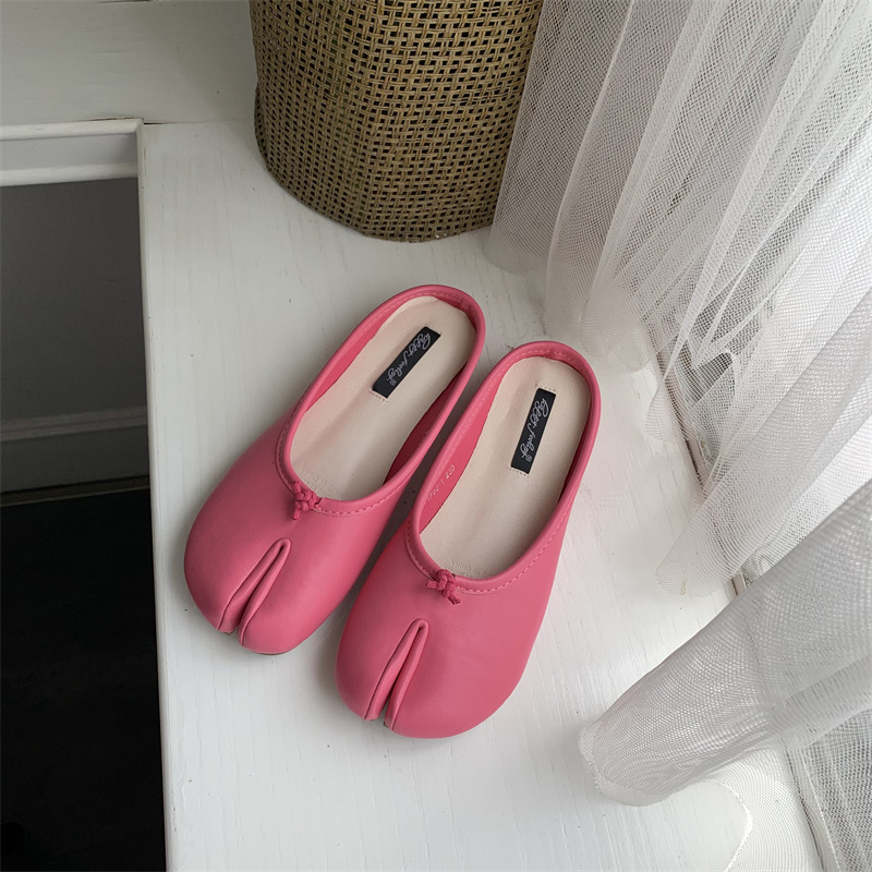 gommino women's shoes 2025 new summer split toe tabi shoes toe lazy horseshoe flat pumps autumn shoes undefined