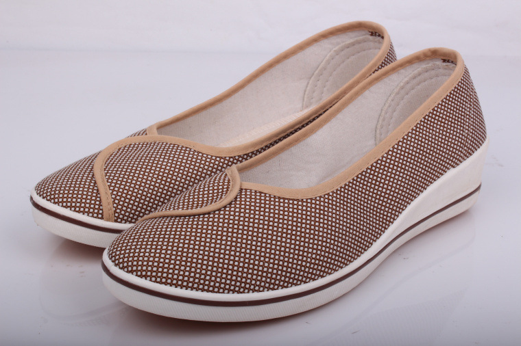 one-word brand nurse shoes women's white wedge soft bottom 2025 new white shoes autumn and winter old beijing cloth shoes flat undefined