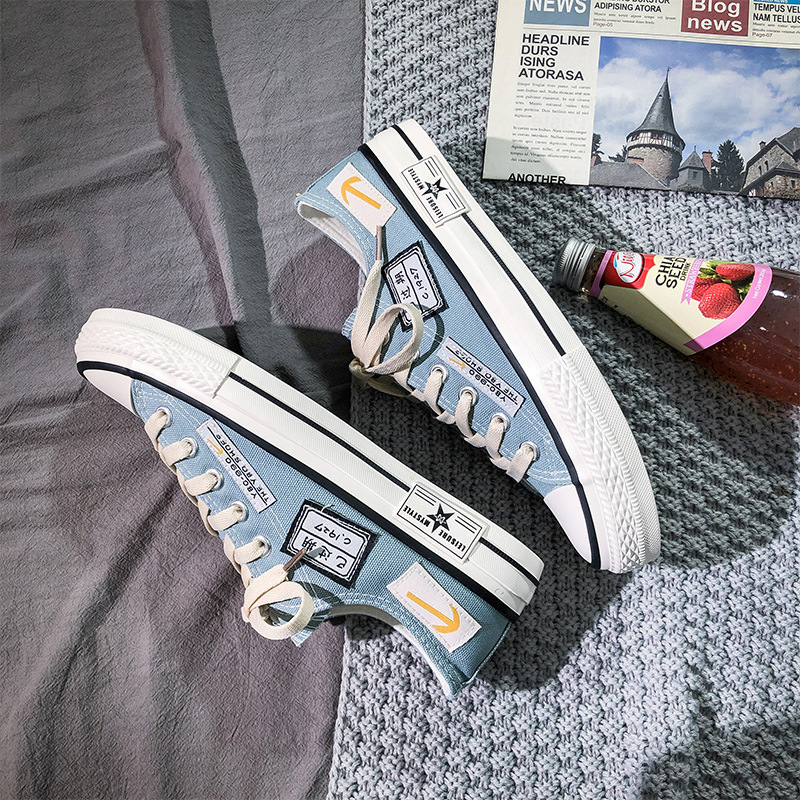 new low top canvas men's shoes 2024 summer breathable casual korean fashion men's shoes versatile sports student board shoes full figure