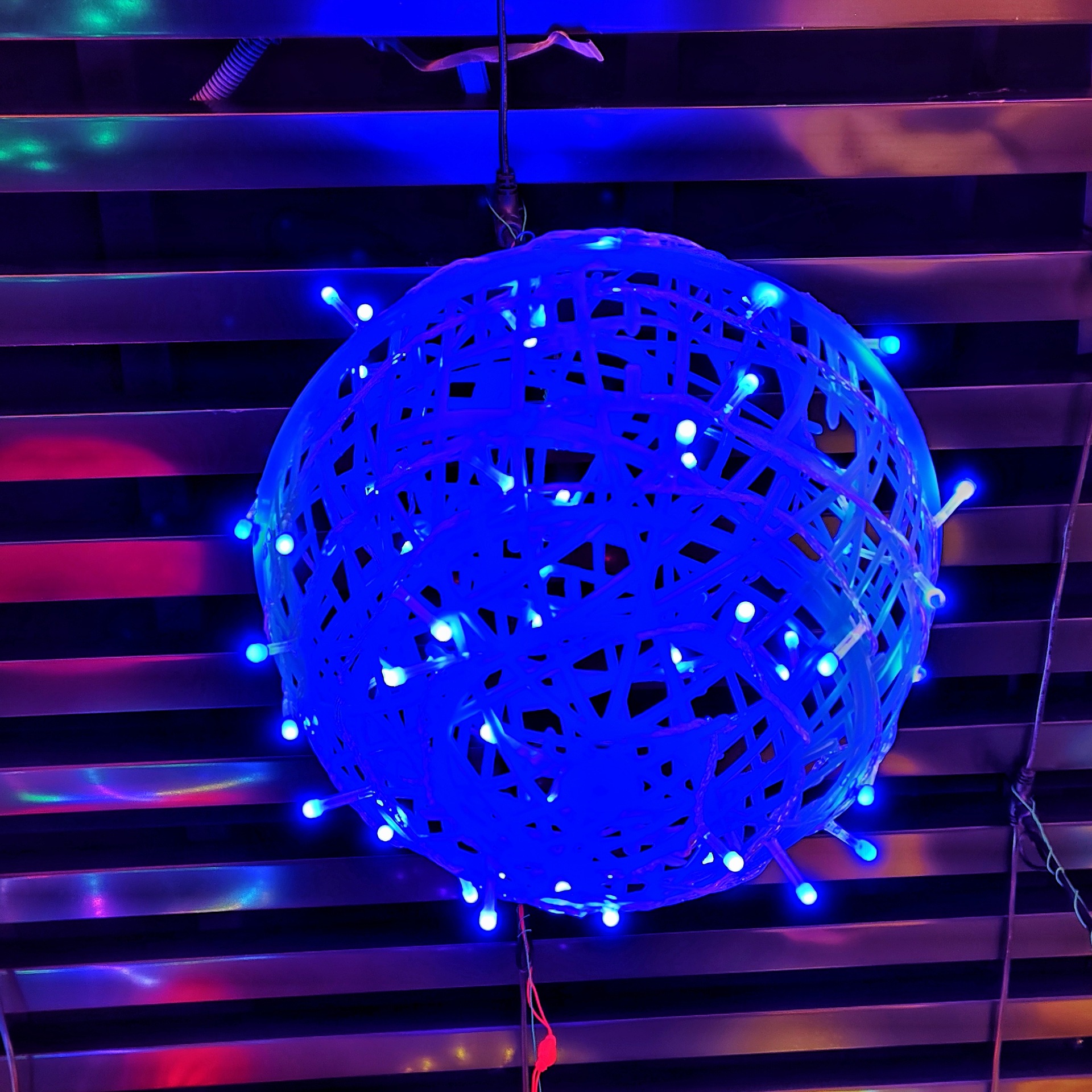 outdoor waterproof led vine bal light holiday ornamental festoon lamp tree hanging light engineering lighting Application Scenario