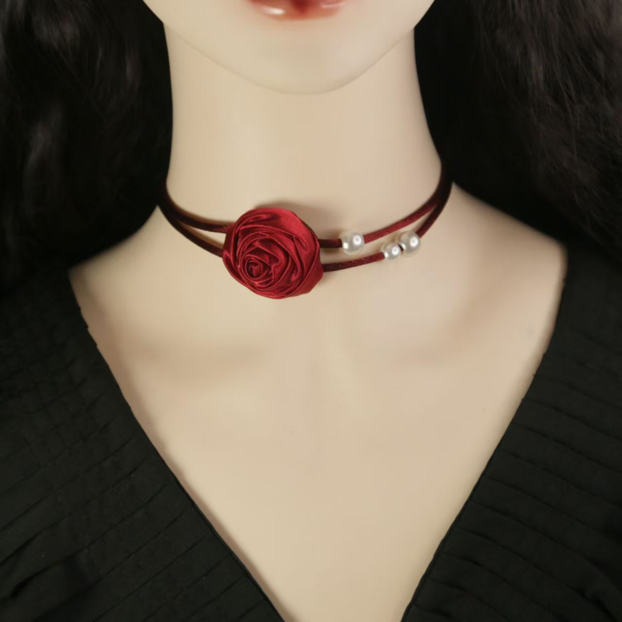 Rose pearl choker black collar collarbone chain, niche high-end necklace and neck strap, small chanel-style necklace accessory for women, rose pearl choker black collar collarbone chain, niche high-end necklace and neck strap, small style detail image 2
