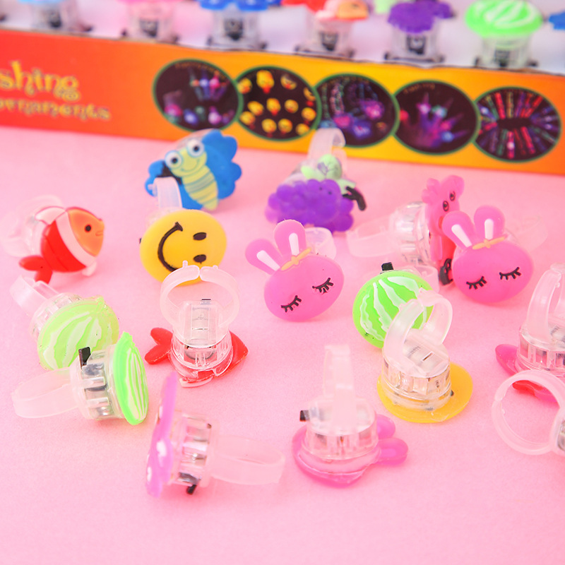 flash soft rubber ring luminous ring flashing finger light flash finger light christmas toy stall wholesale Application Scenario