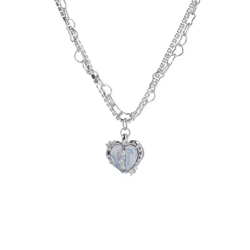 high-grade light luxury titanium steel necklace female niche design hot girl short pearl necklace fashionable and all-match accessories wholesale Item Picture