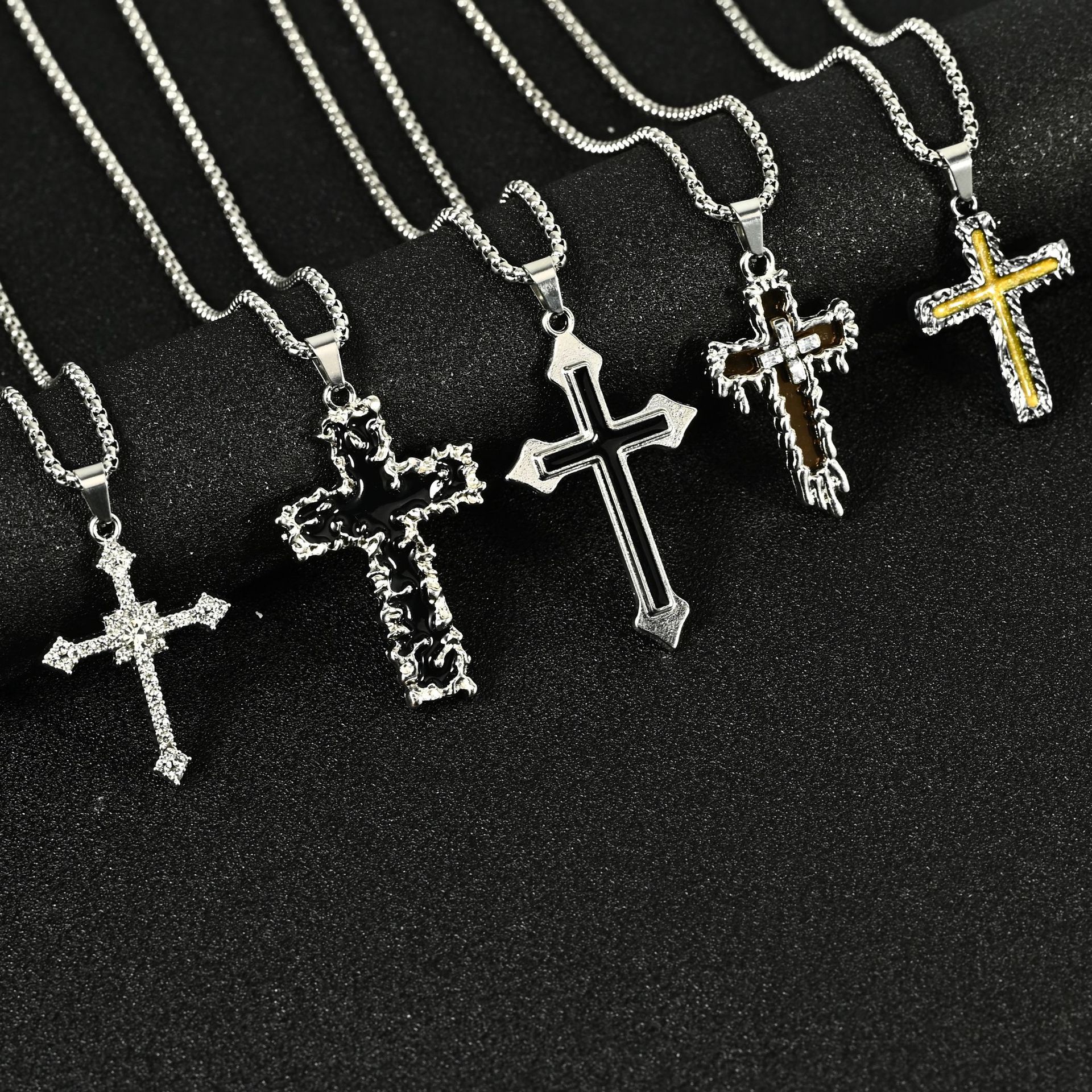 cross-border hip hop necklace ornament men's popular street cross personality disco alloy pendant sweater chain wholesale full figure