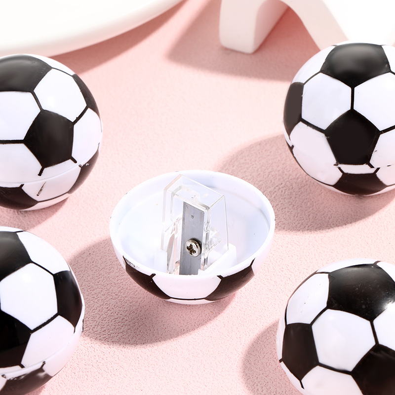 cross-border football modeling single hole pencil sharpener creative plastic single hole pencil knife student gift stationery set wholesale Item Picture