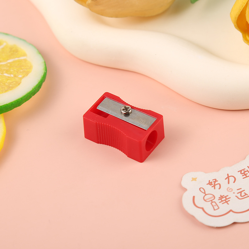 colorful single hole small square plastic manual pencil sharpener primary school student pencil shapper pencil sharpener stationery small gift wholesale full figure