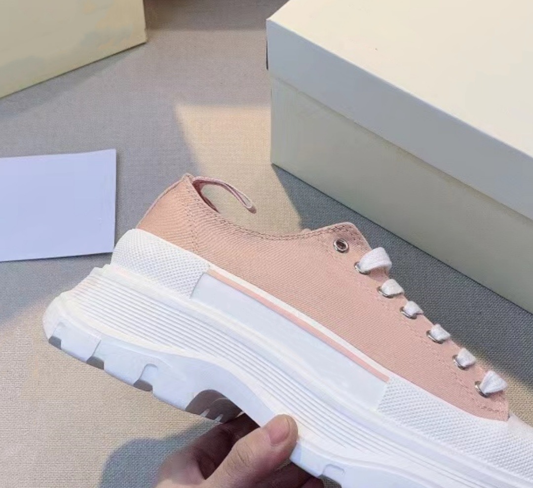 pure original mcqueen canvas shoes for women 2024 spring new muffin height increasing mcqueen platform shoes all-match lace-up white shoes undefined