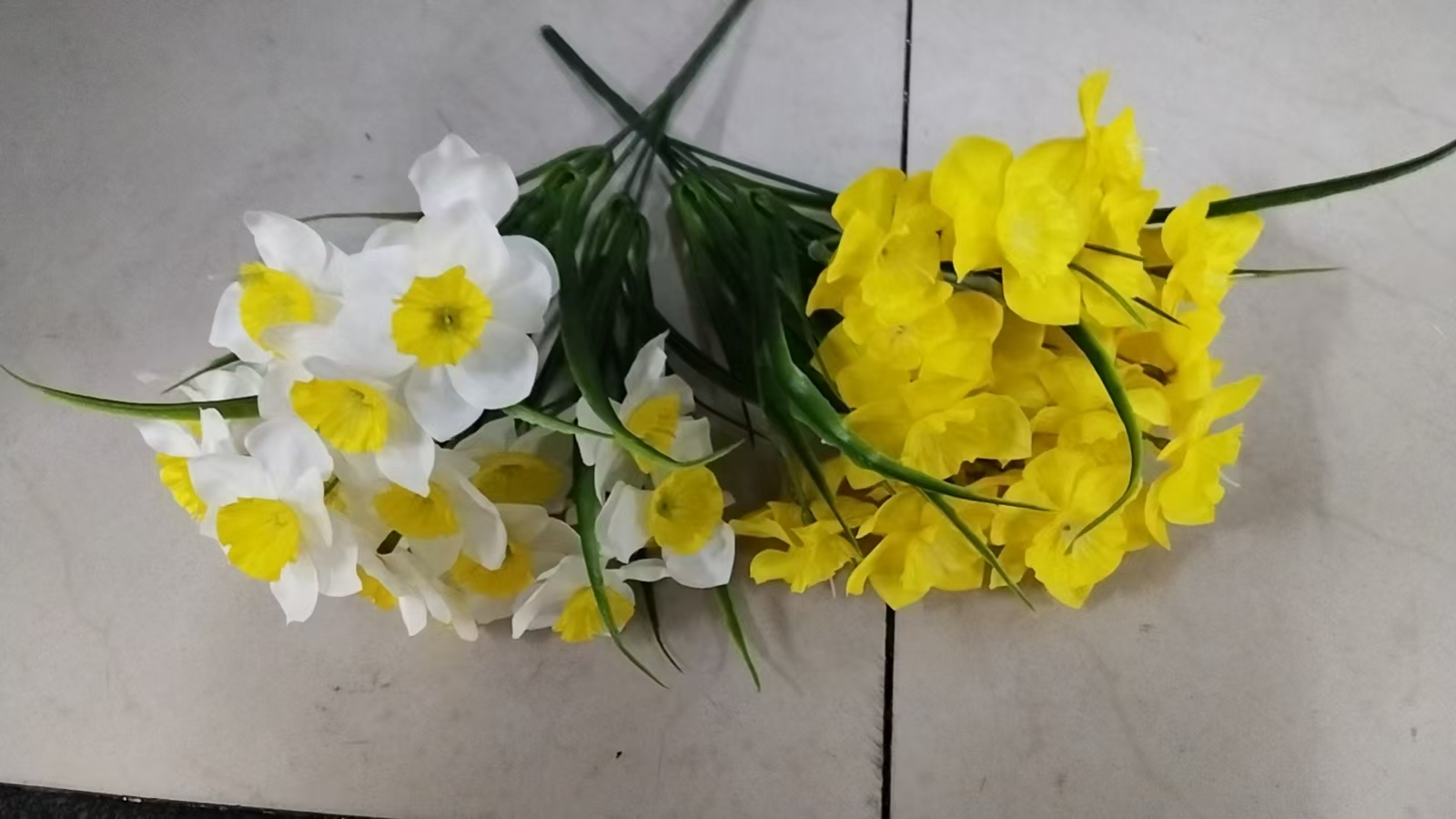 厂家直销仿真塑料玫瑰花绢花手工假花现货stock郁金香玫瑰把花婚庆室内外装饰花DIY花艺欧式秋版假花塑料花绢花现货补柜
