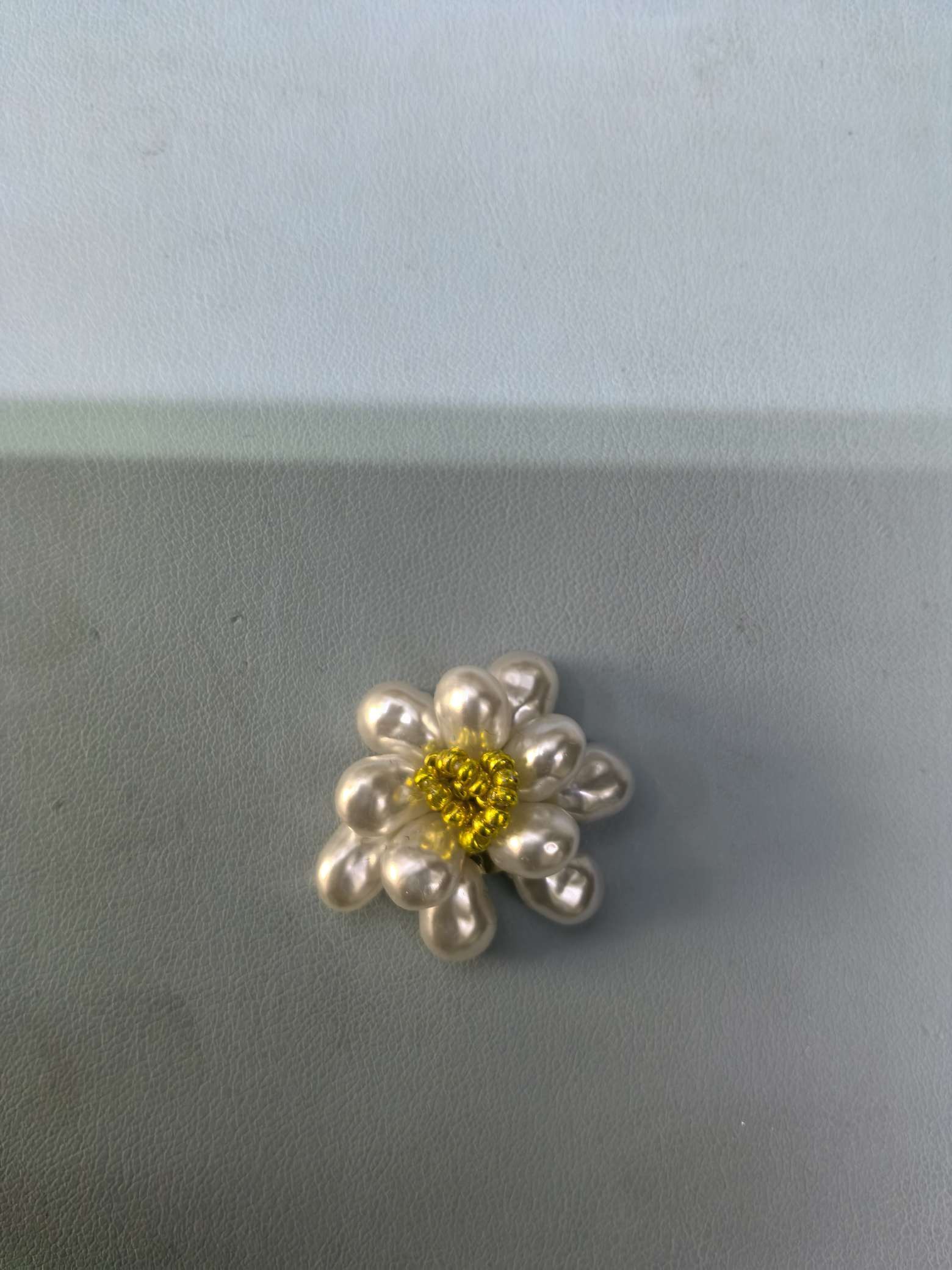 金珠珍珠花扣子耳钉发夹时尚饰品配件多款混搭百搭装饰品配件饰品配件精选多样款式多色可选细节图