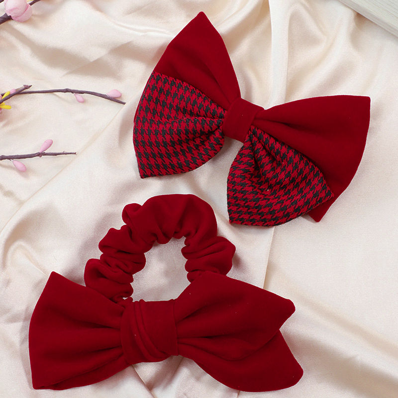 The new red large bow headwear for brides in 2025, the wedding hair tie, the popular hairpin, the back of the head clip, summer detail image 9
