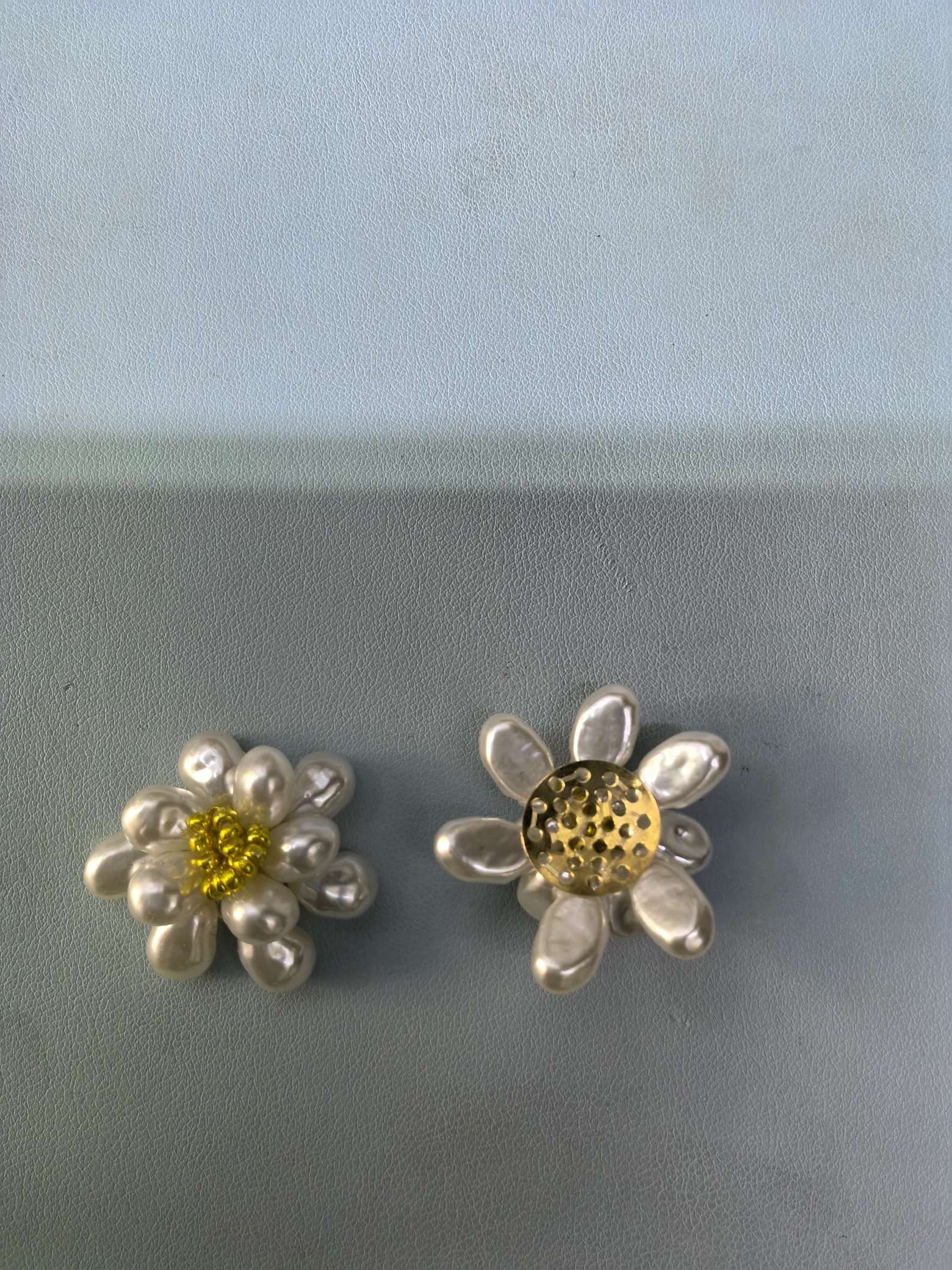 金珠珍珠花扣子耳钉发夹时尚饰品配件多款混搭百搭装饰品配件饰品配件精选多样款式多色可选产品图