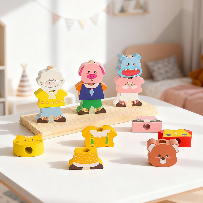 Montessori early education children's intelligence building block toys parent-child interaction exercise fine motor skills early education wooden bear animal costume matching set column Application Scenario