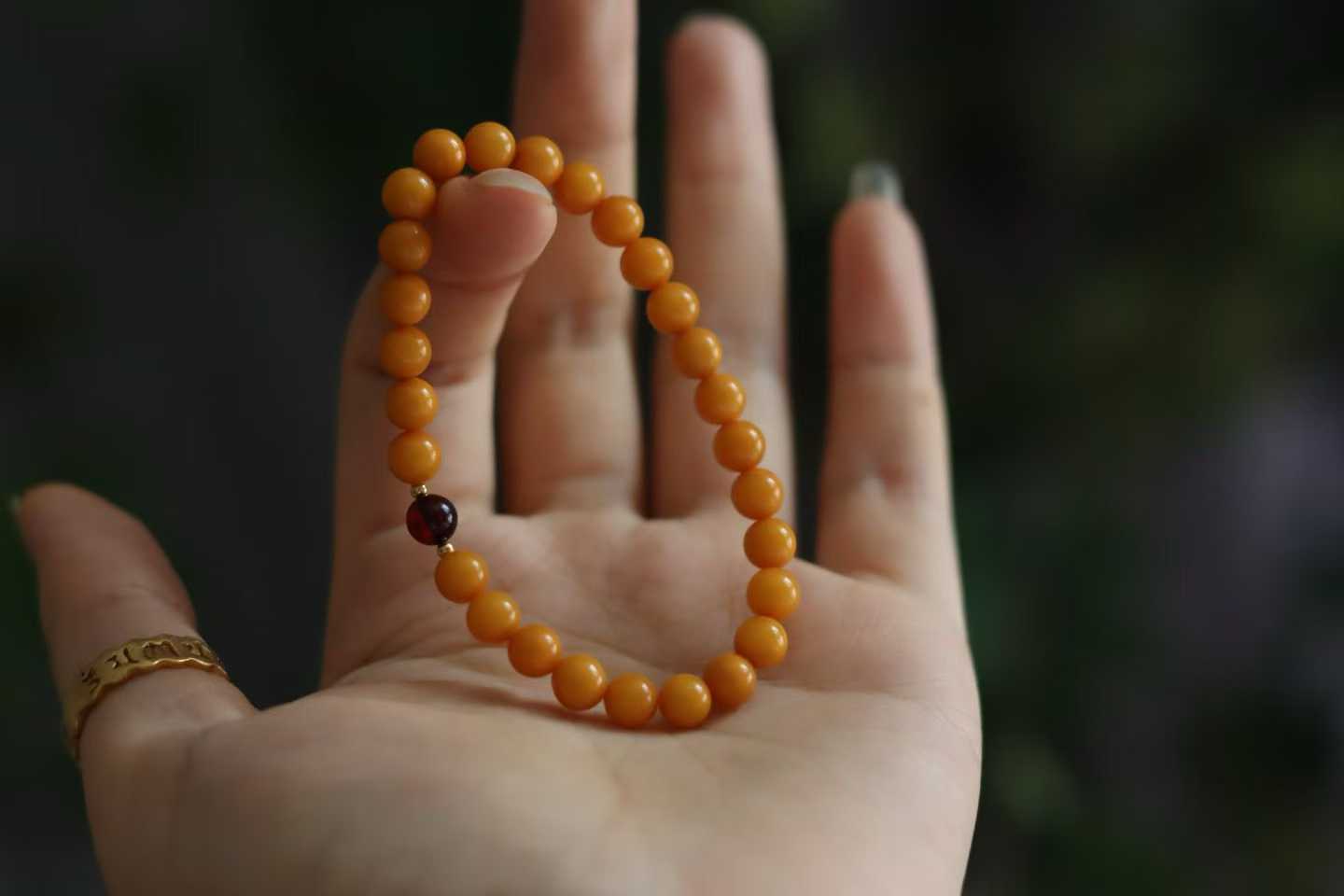 6mm natural aged amber bracelet details Picture