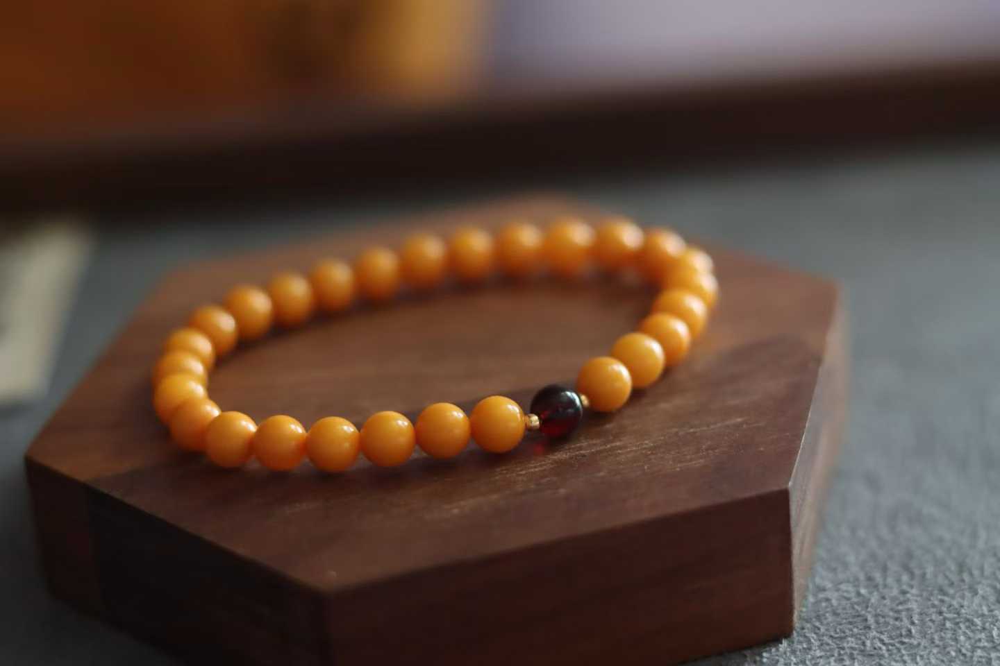 6mm天然老蜜蜡手串