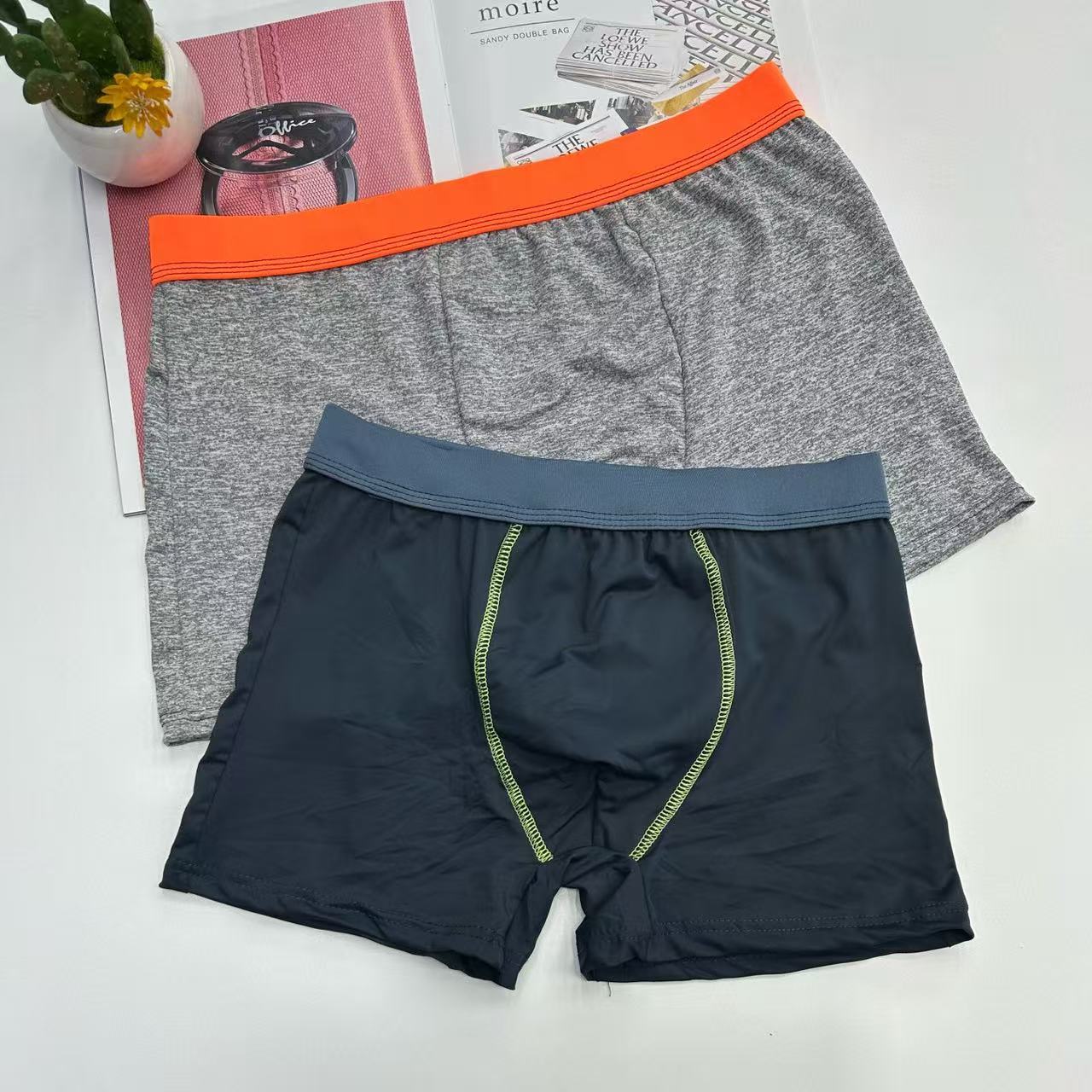 Super low-price men's boxer briefs, flat briefs, comfortable briefs, cotton men's briefs in stock for export to Africa and the Middle East Application Scenario