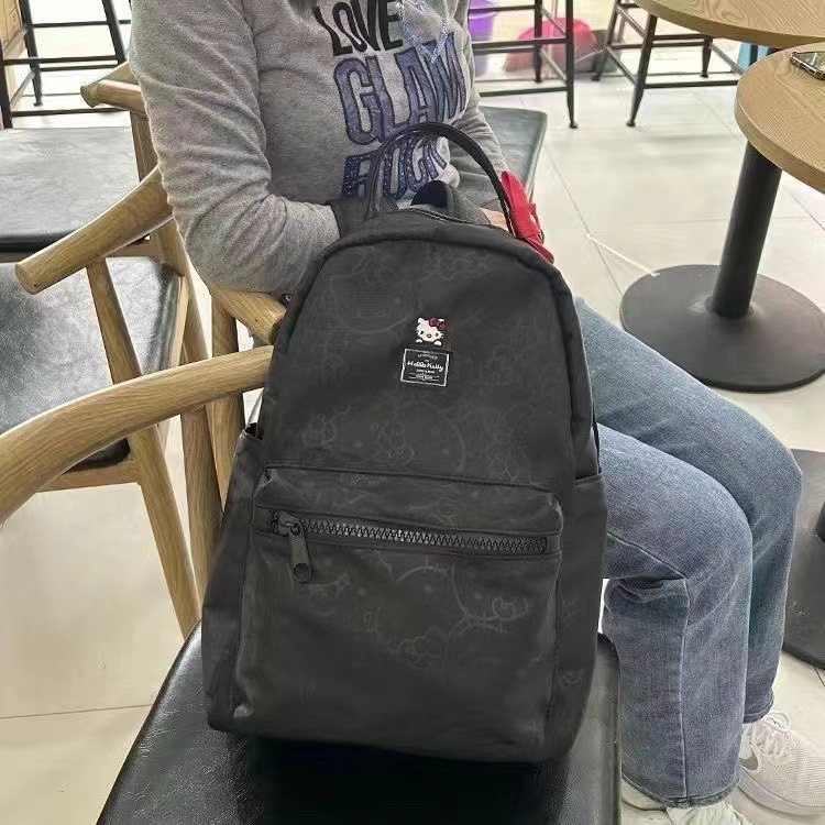 2024 new hellokitty joint name nova trendy brand backpack girls cute and lightweight back student schoolbag Application Scenario