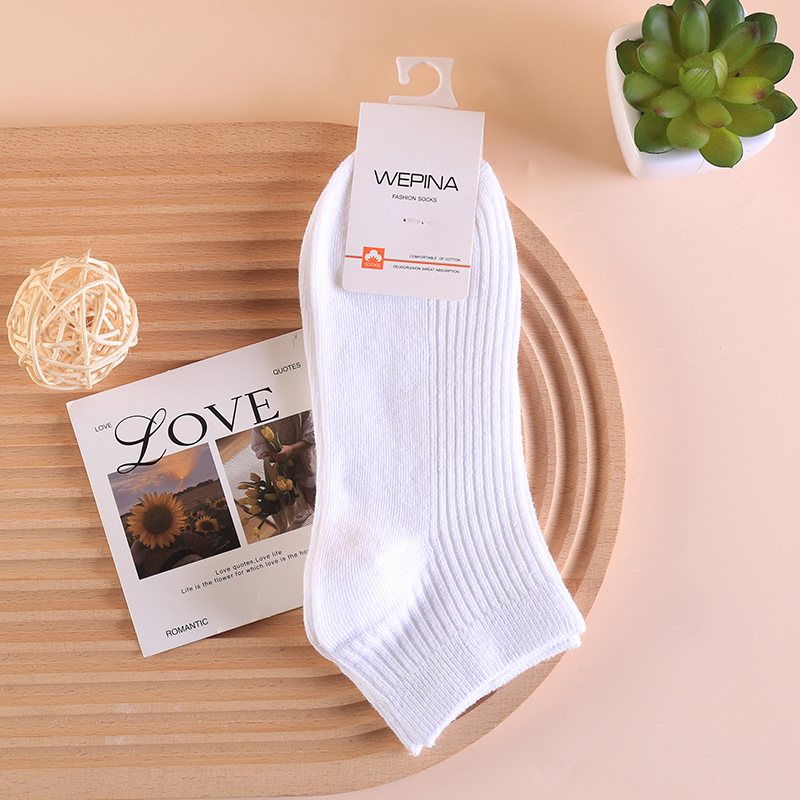 xinjiang cotton socks pure cotton women's socks sweat absorbing and deodorant autumn spring skin-friendly double needle shallow mouth non-slip tight boat socks women Application Scenario