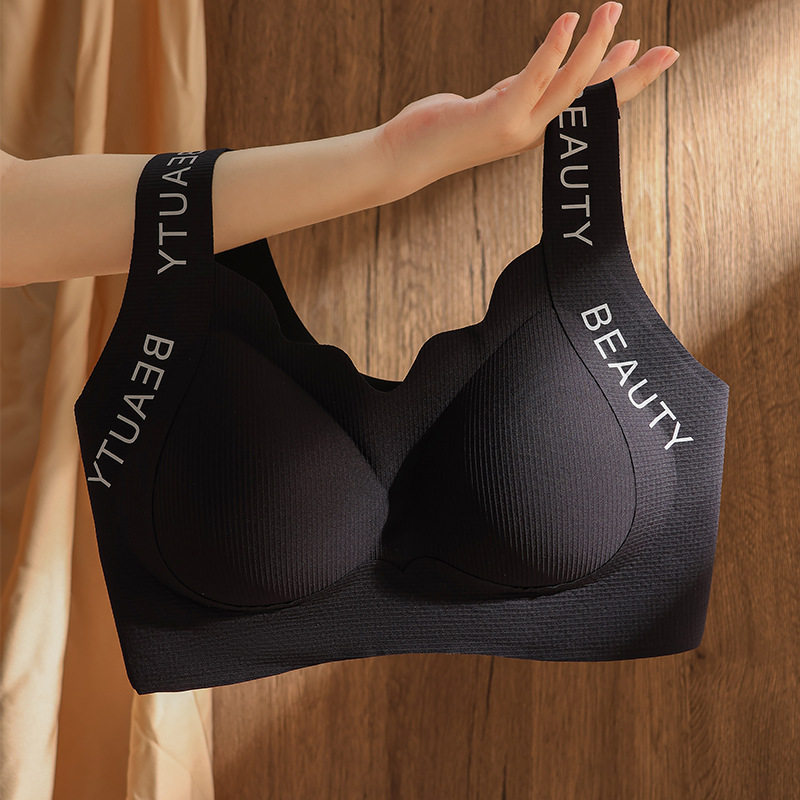 breast holding anti-sagging lifting underwear for women thin and comfortable plus size plump girls seamless wireless beauty back heat shaped bra Application Scenario