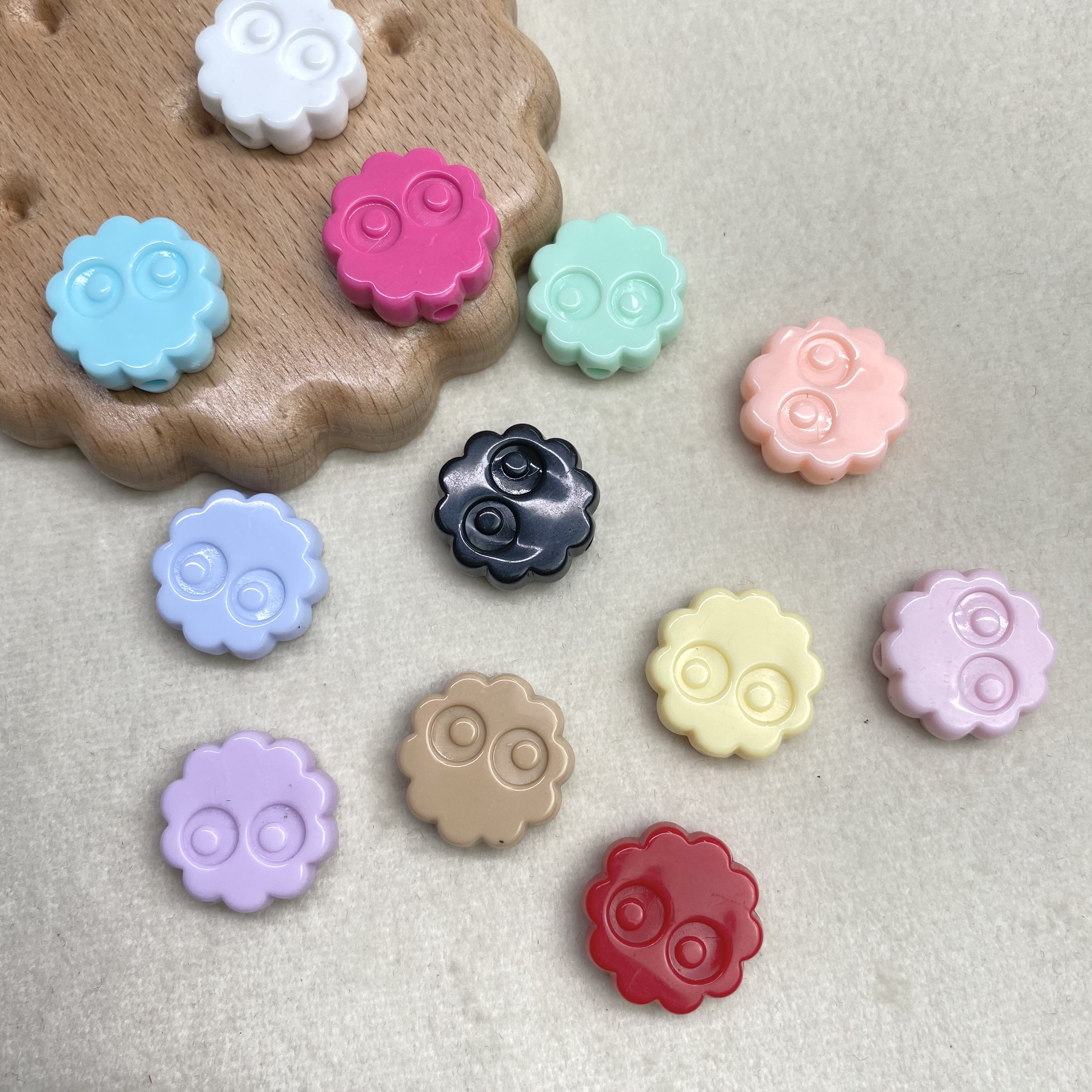 亚克力实色煤球饼干diy/手机链钥匙扣包挂装饰材料散珠