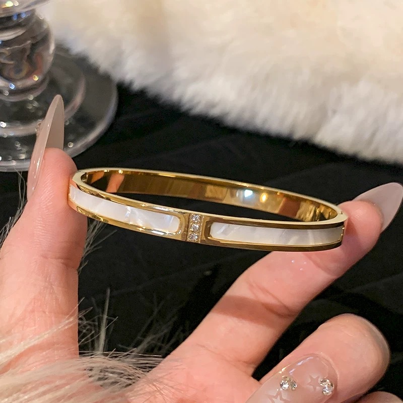 high-end bracelet fashion simple bracelet simple bracelet hot gold ornament bracelet couple bracelet new full figure
