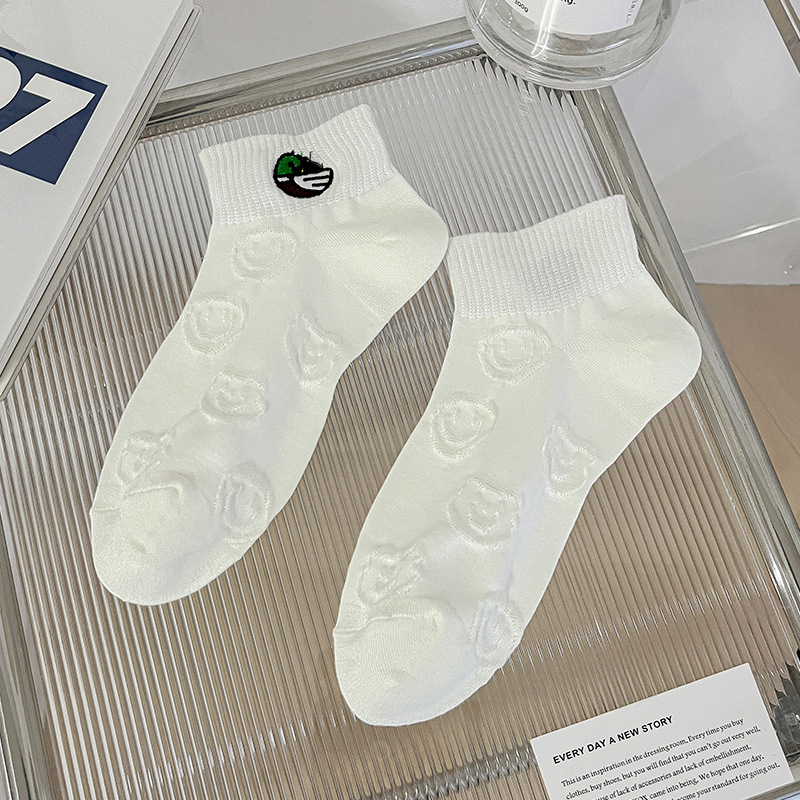 socks women's socks summer thin white japanese cute embroidered low cut socks breathable socks ins tide summer women's boat socks Application Scenario