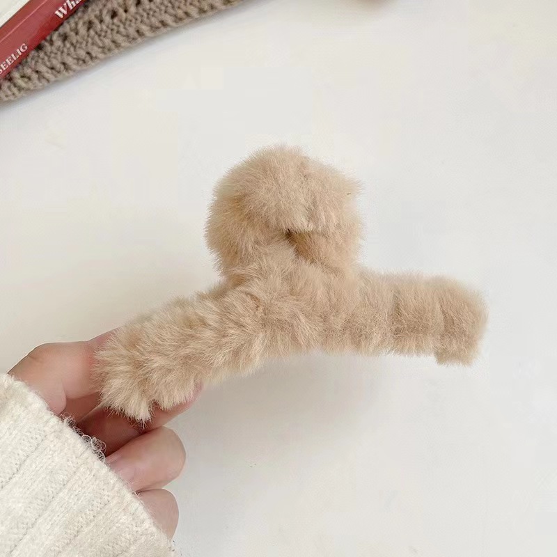 autumn and winter korean style plush barrettes female temperament korean ins hairpin back head shark clip furry grabber clip headdress female Specification drawing