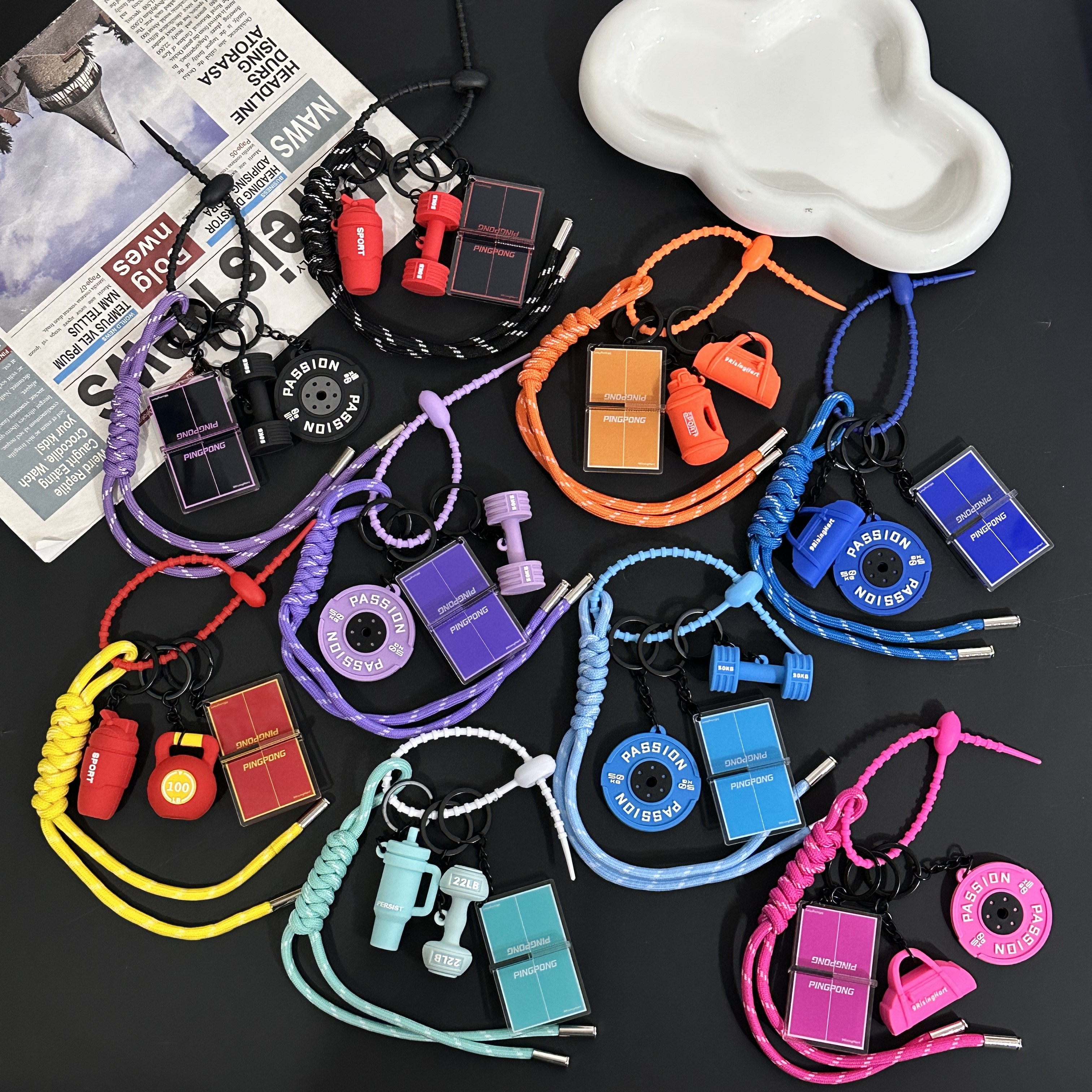 新款原创迷你球场配饰挂件运动风组合健身器材饰品包包挂饰钥匙扣礼品